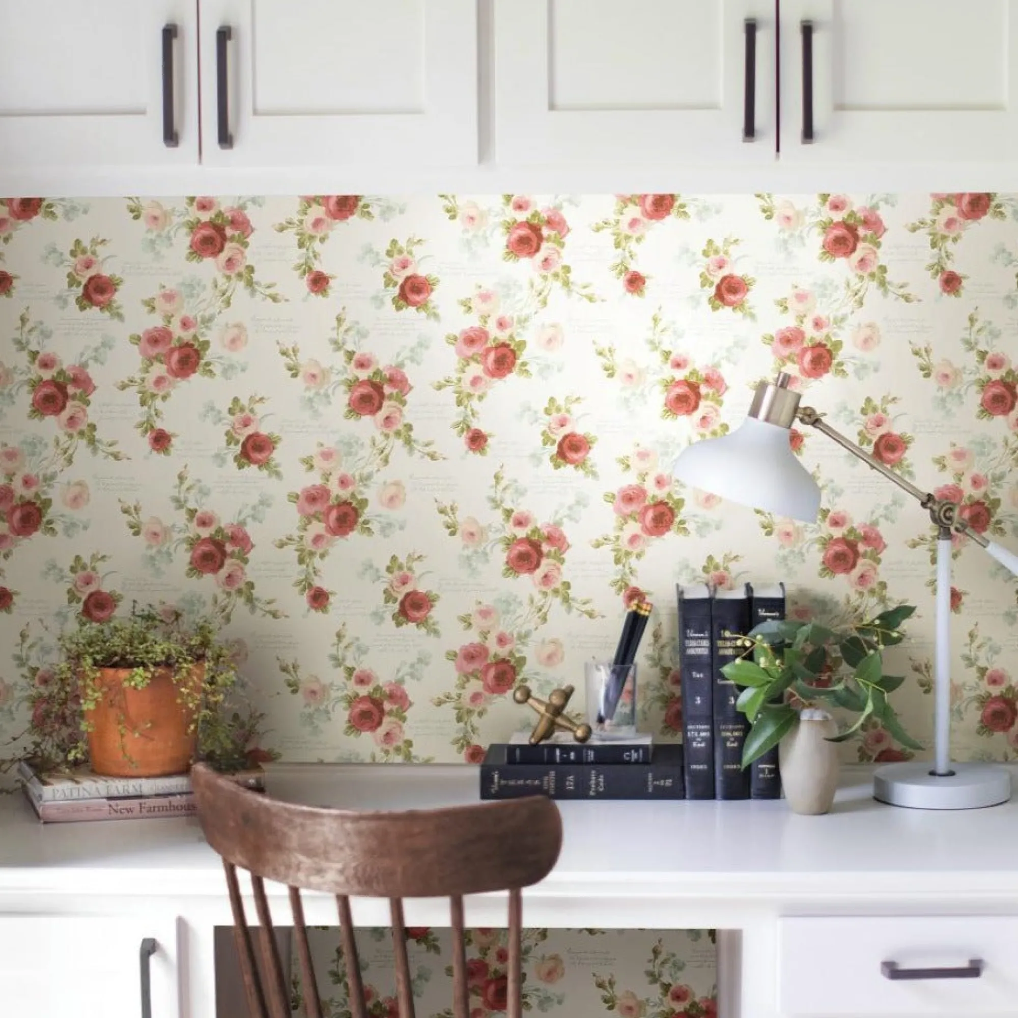 VND2730 York Wallcoverings Heirloom Rose Wallpaper