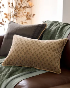 VND8009 Jaipur Arts Henry Printed Velvet Pillow