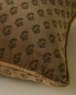 VND8009 Jaipur Arts Henry Printed Velvet Pillow