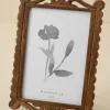 VND8122 R R INDUSTRIES Holloman Carved Wood Photo Frame
