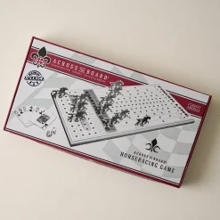 VND8081 Across the Board Game, LLC Horse Racing Maple Gametop