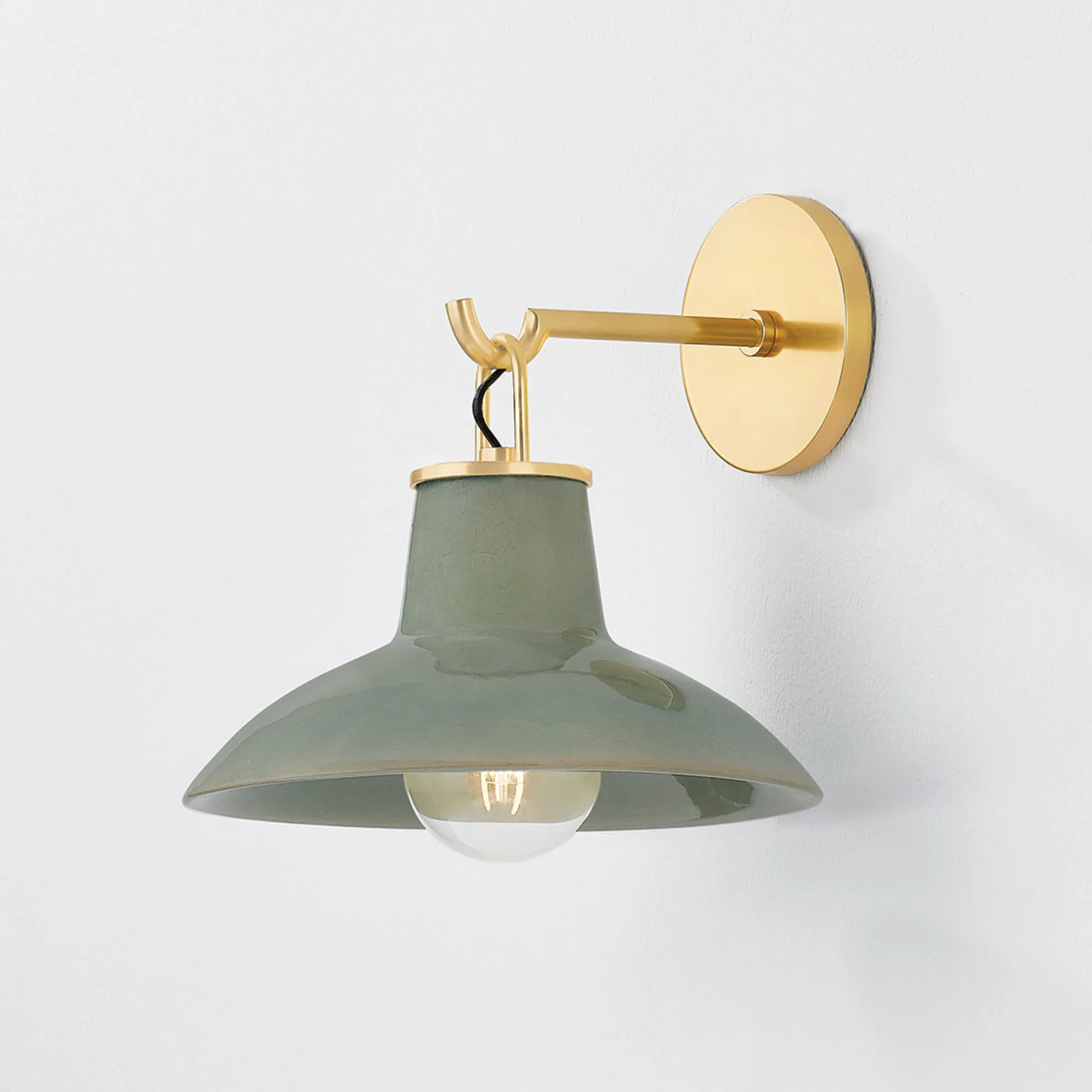 VND8057 Hudson Valley Lighting Group Justine Sconce