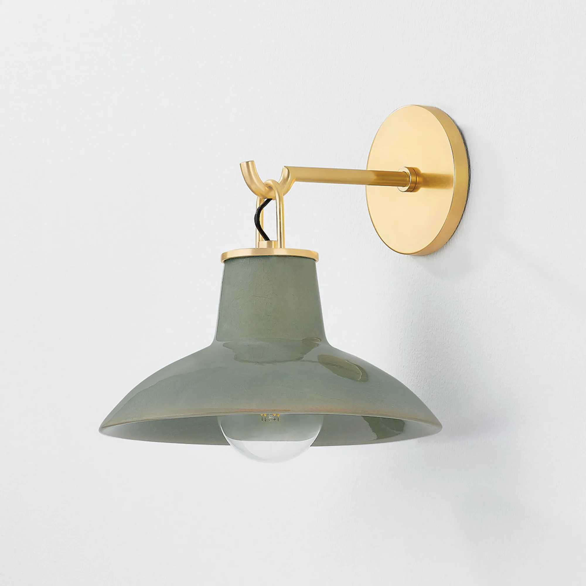 VND8057 Hudson Valley Lighting Group Justine Sconce