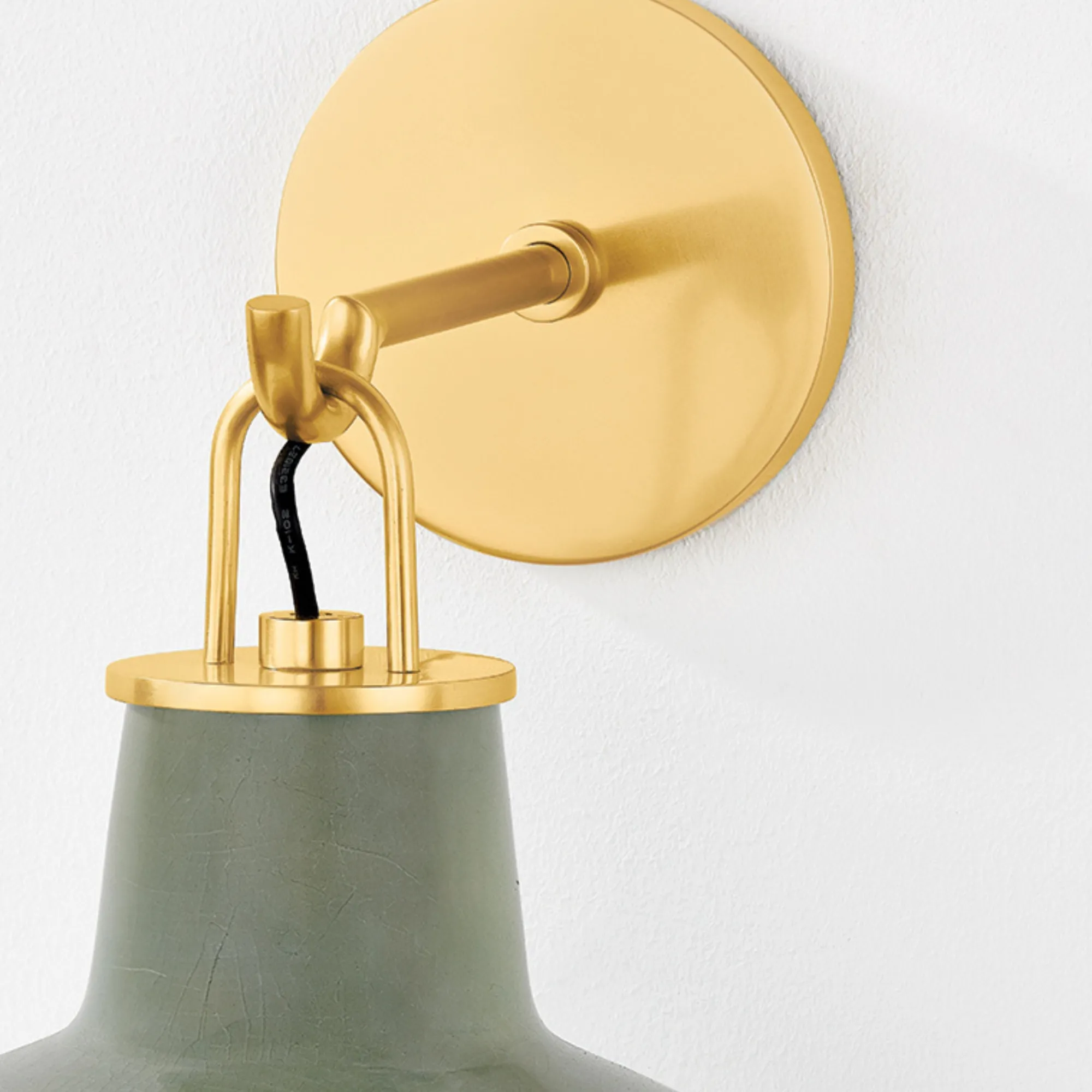 VND8057 Hudson Valley Lighting Group Justine Sconce