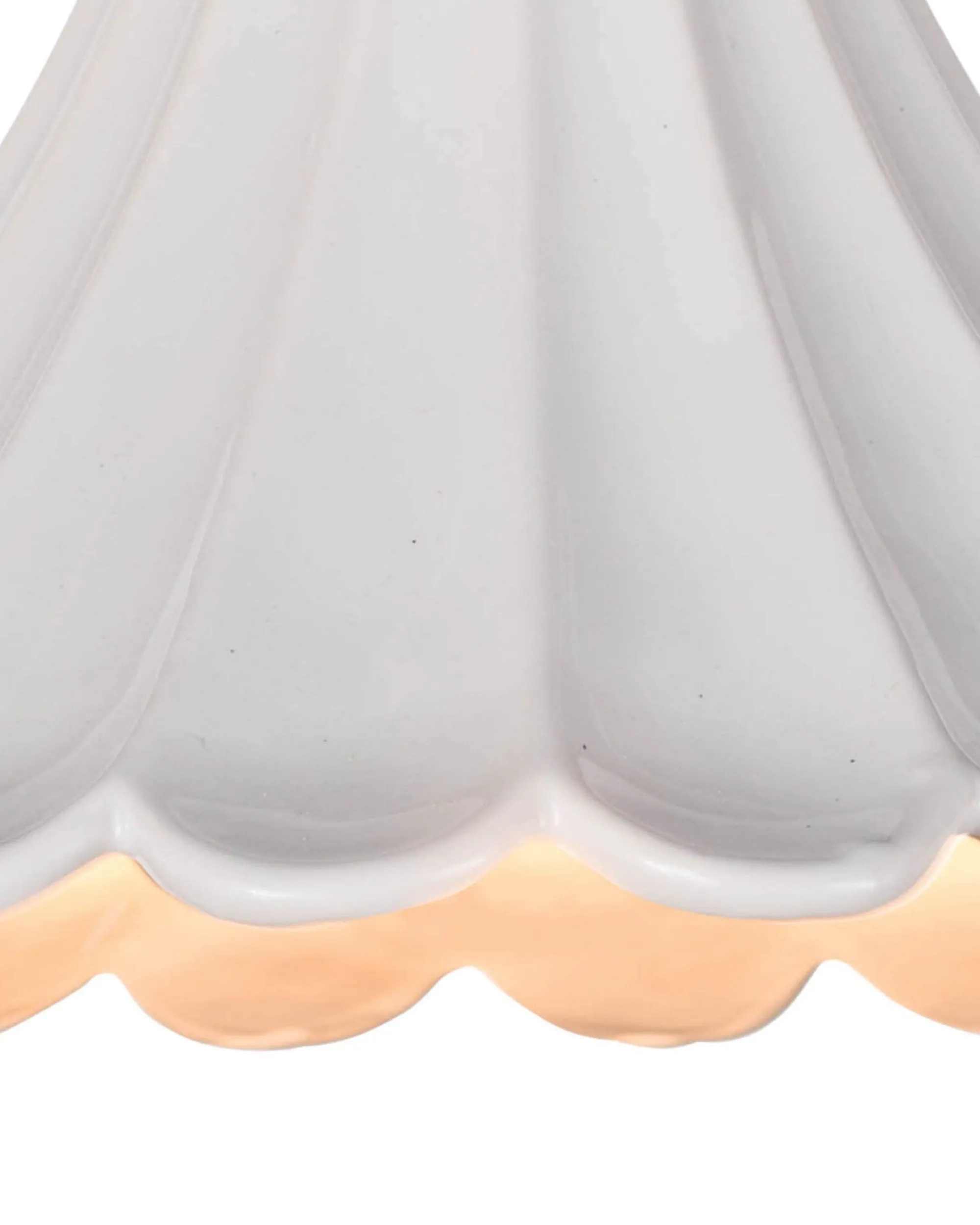 VND7751 Regina Andrew Design Inc Landry Pendant