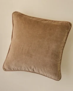 VND7018 Makerspalm, LLC Lexie Velvet Pillow