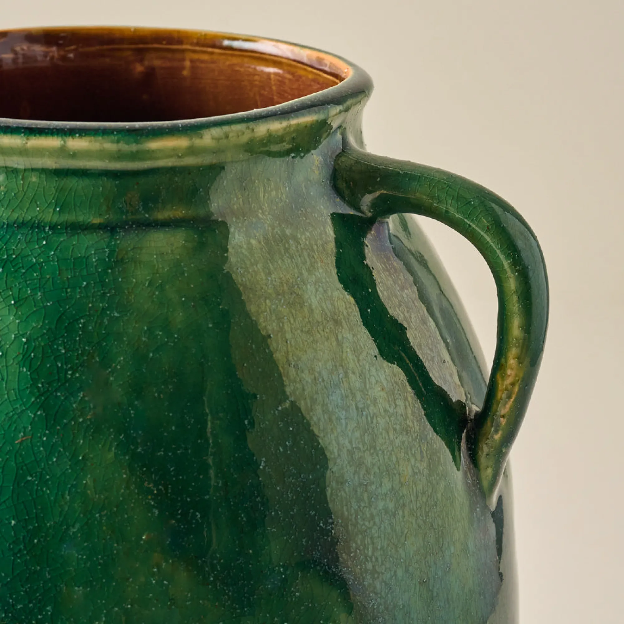 VND0092 Melrose International, LLC Lorne Glazed Amphora Vase