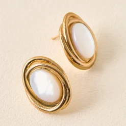 VND7855 MOD AND JO LLC Lottie Statement Studs