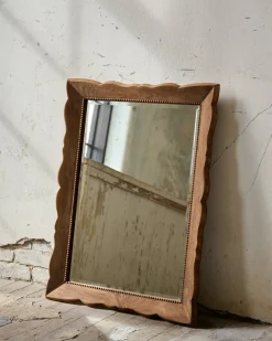 VND7974 Guru Creations Lucy Vanity Mirror