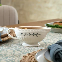 VND7817 FOXSTONE DEVELOPMENT CO.,LTD Luna Gravy Boat
