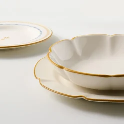 Magnolia Luna Scalloped 3-Piece Place Setting
