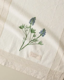 VND6843 KARUR GOLDLINE EXPORTS LLP Magnolia Bluebonnet Garden Tea Towel
