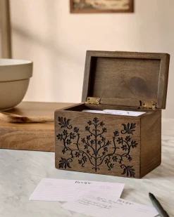 VND8122 R R INDUSTRIES Magnolia Carved Wood Recipe Box