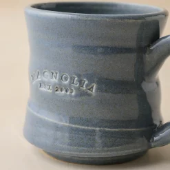 VND0162 Black Oak Art Magnolia Established Mug - Blue