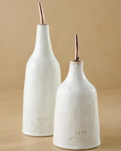 VND6562 Chaozhou Highland Crafts Company Ltd Magnolia Est. Vinegar Pour