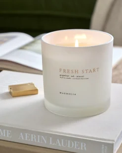 VND0040 Couture Brands LLC Magnolia Fresh Start Candle