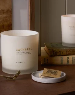 VND0040 Couture Brands LLC Magnolia Gathered Candle