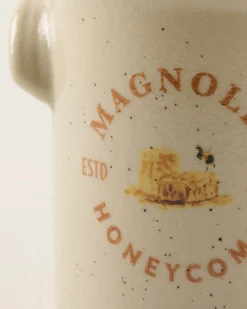 VND0040 Couture Brands LLC Magnolia Honeycomb Candle