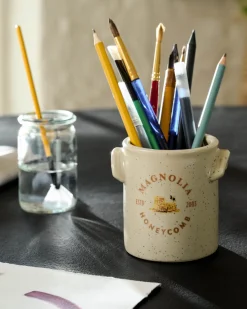 VND0040 Couture Brands LLC Magnolia Honeycomb Candle