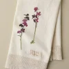 VND6843 KARUR GOLDLINE EXPORTS LLP Magnolia Larkspur Garden Tea Towel