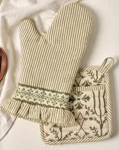 VND6843 KARUR GOLDLINE EXPORTS LLP Magnolia Olive Pin Stripe Oven Mitt + Pot Holder Set