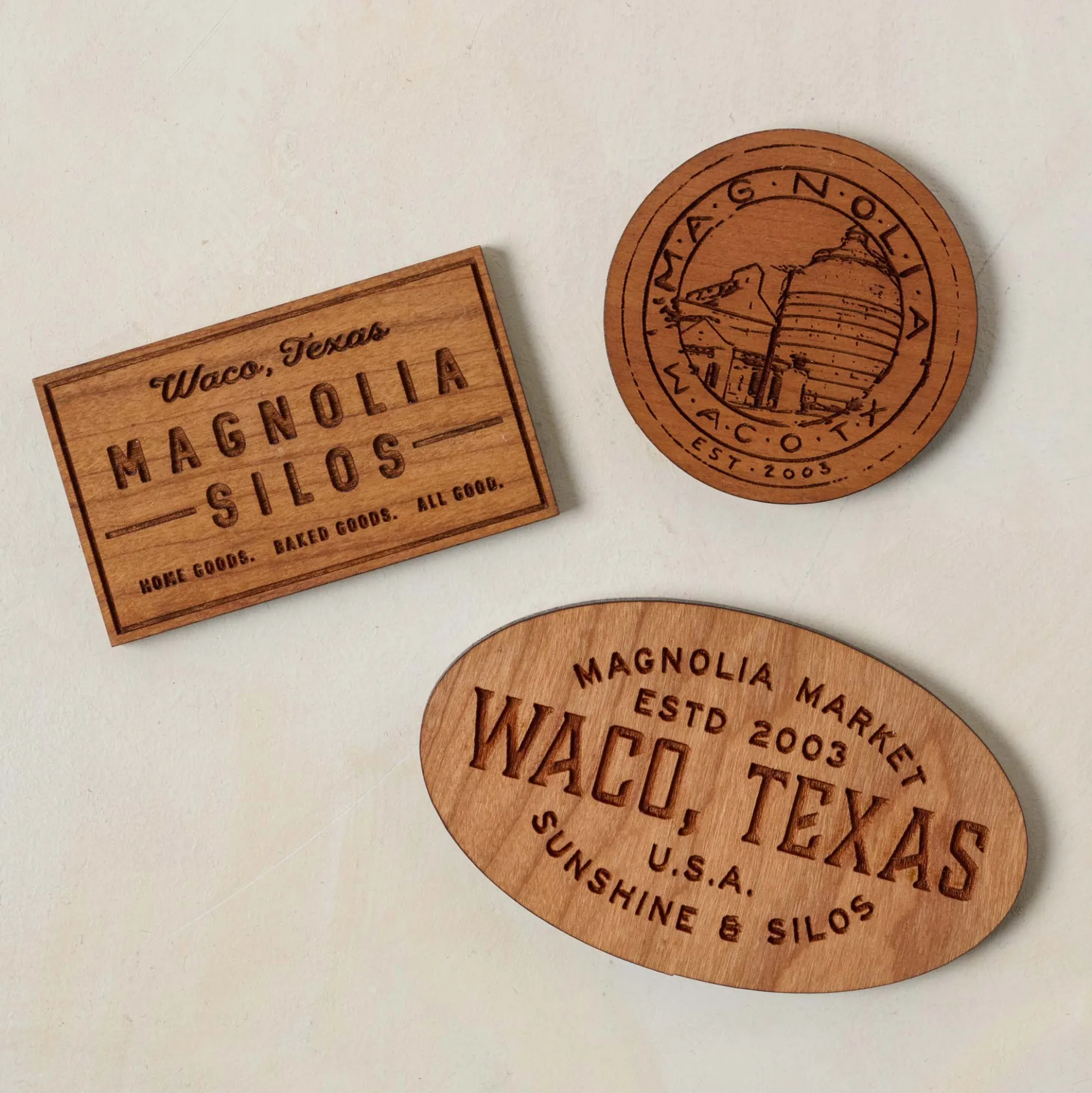VND0556 Wordsmith Wood Shop Magnolia Silos Seal Magnet