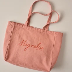 VND7381 CLM California Full Package Magnolia Sunset Script Tote