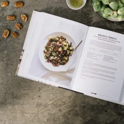 VND0066 HarperCollins Publishers, LLC Magnolia Table Cookbook