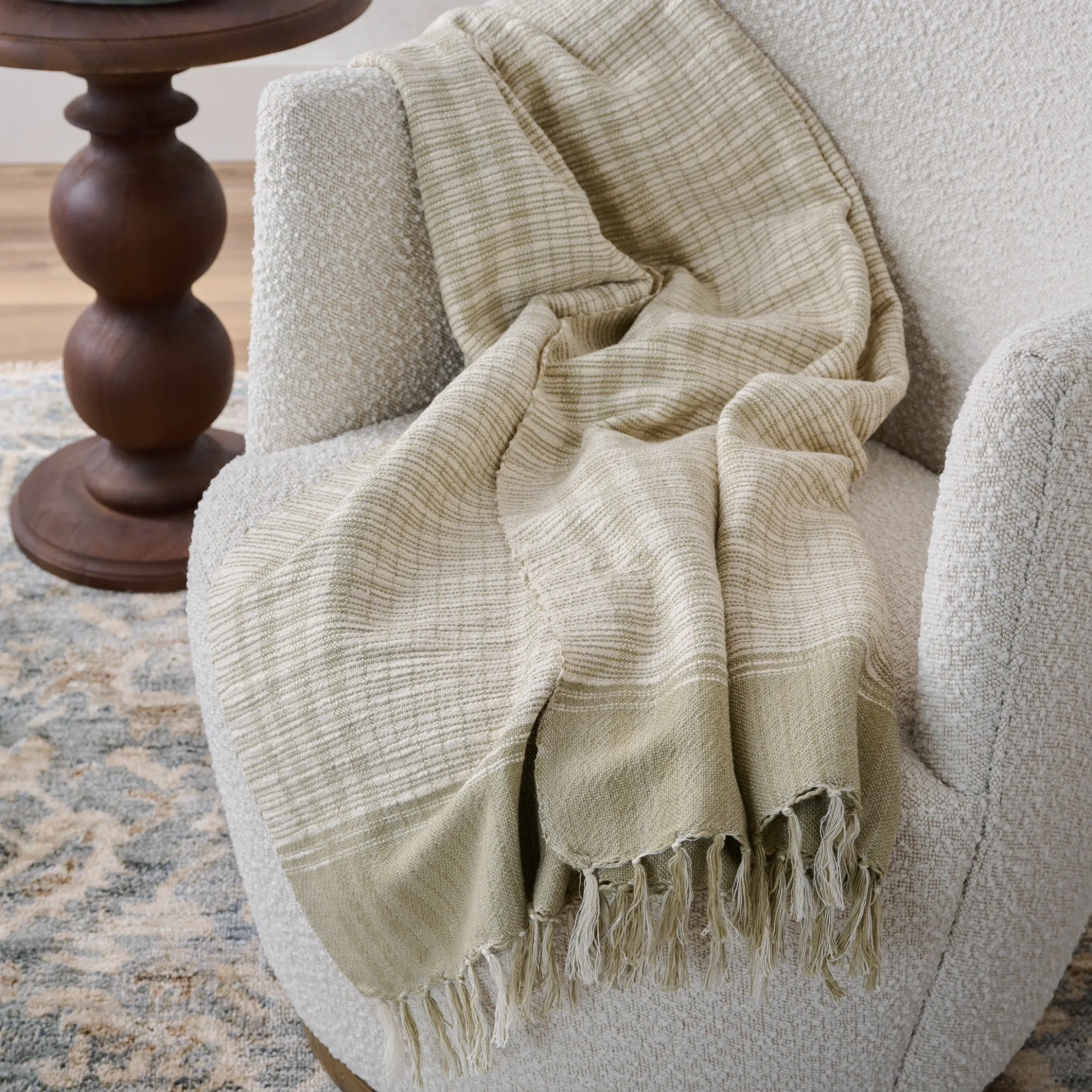 VND7018 Makerspalm, LLC Merrill Plaid Throw