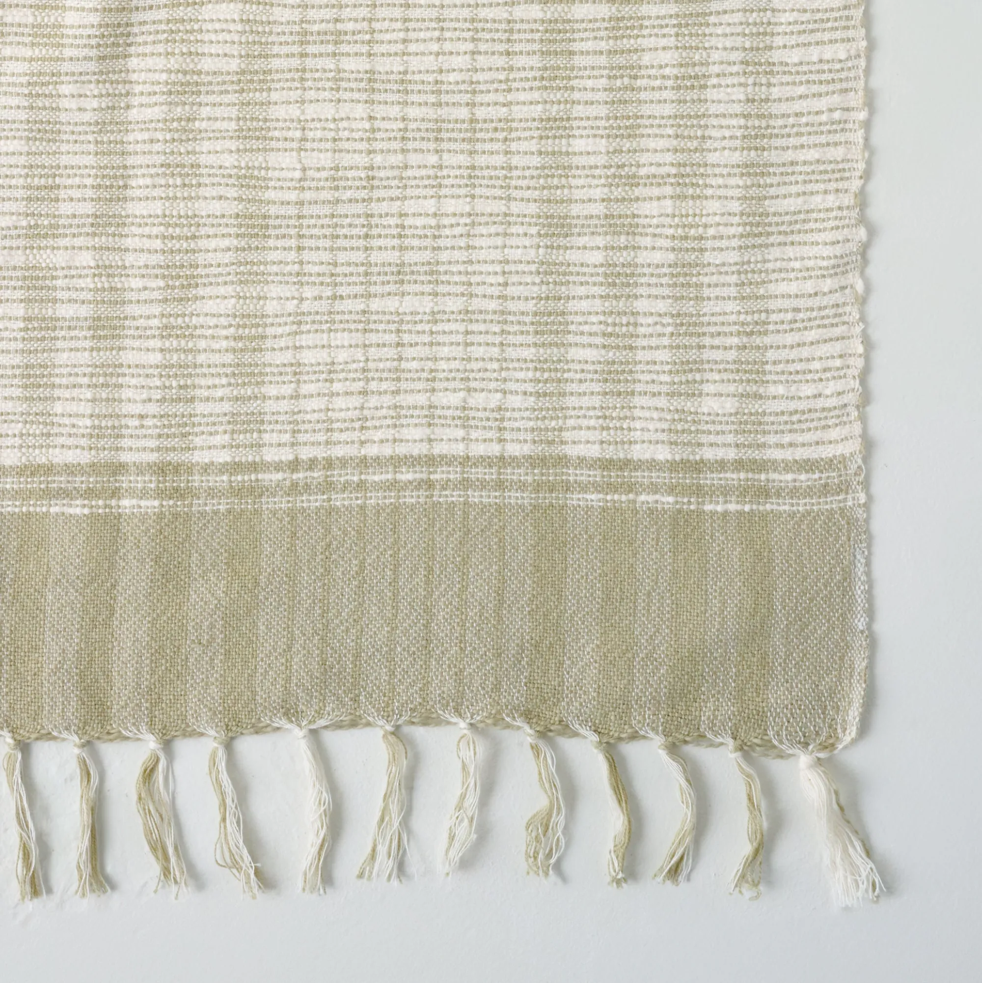 VND7018 Makerspalm, LLC Merrill Plaid Throw