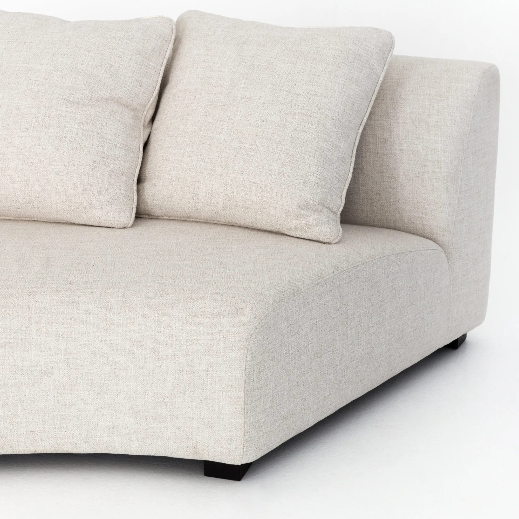 VND6200 Four Hands, LLC Miles Two-Piece Sectional