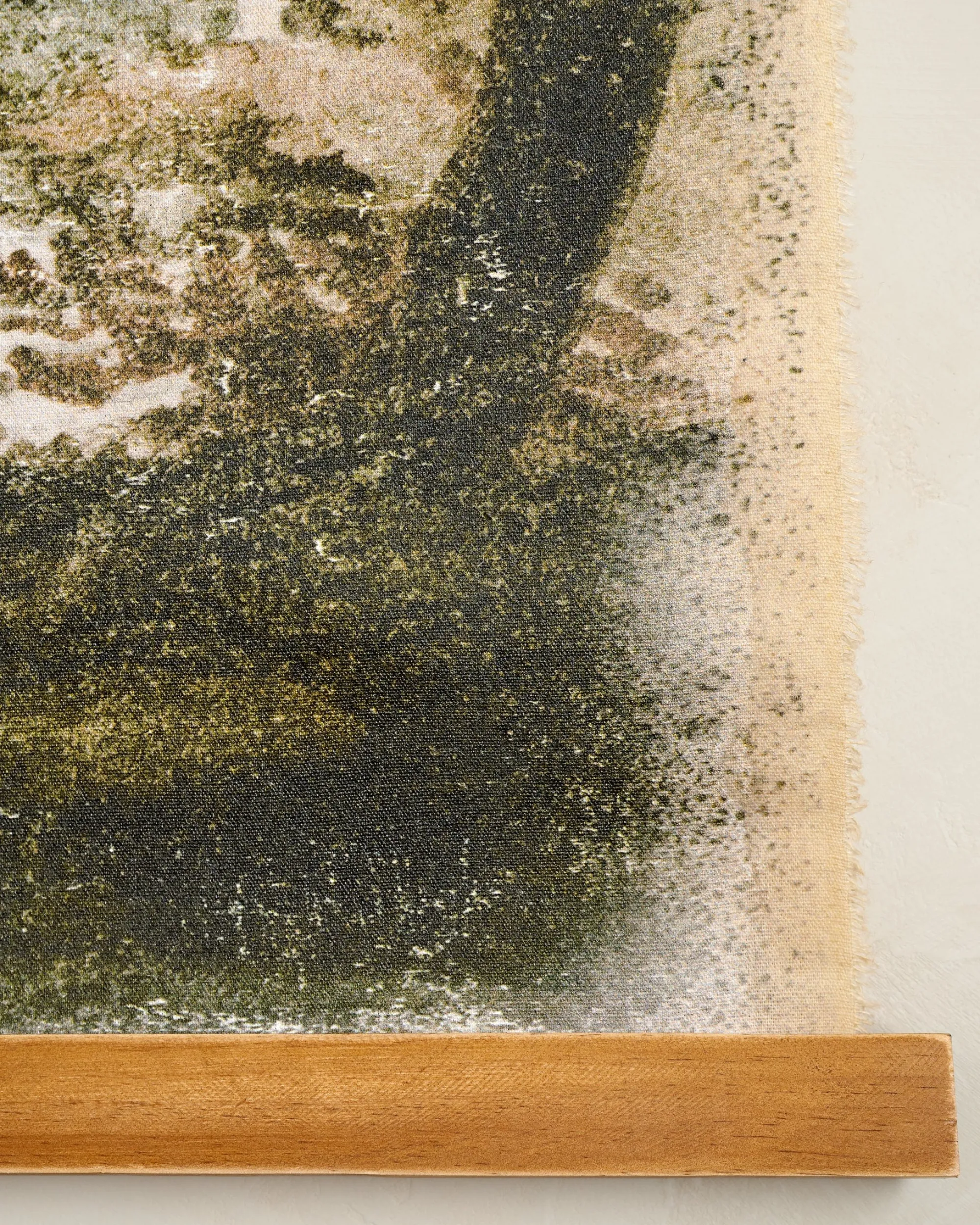 VND8679 Wares, LLC Mountainview Woven Tapestry