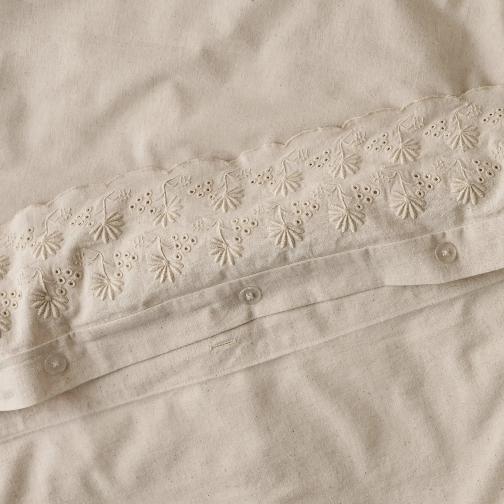Magnolia Natural Clara Eyelet Flange Duvet + Sham Set (King)
