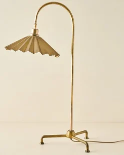 VND8010 Decodesign Interior Oversized Brass Pleat Task Lamp