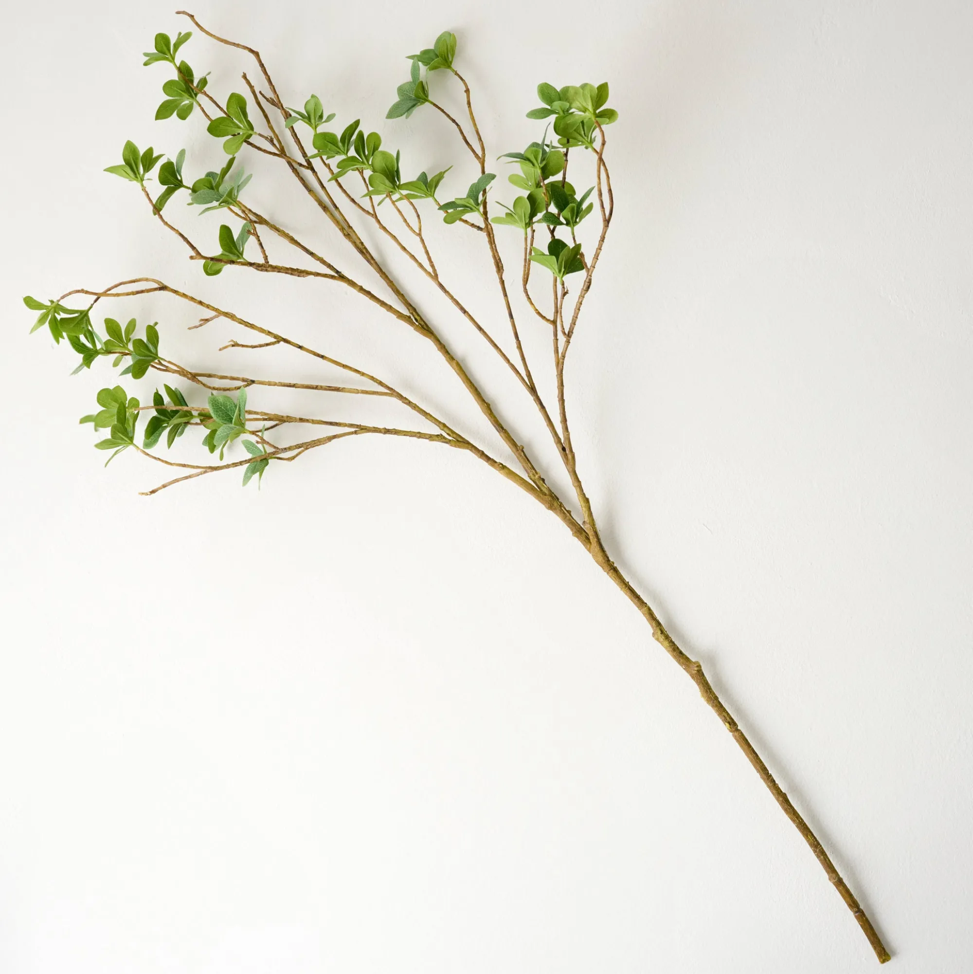 VND0078 K & K Interiors, Inc. Oversized Green Leaf Branch