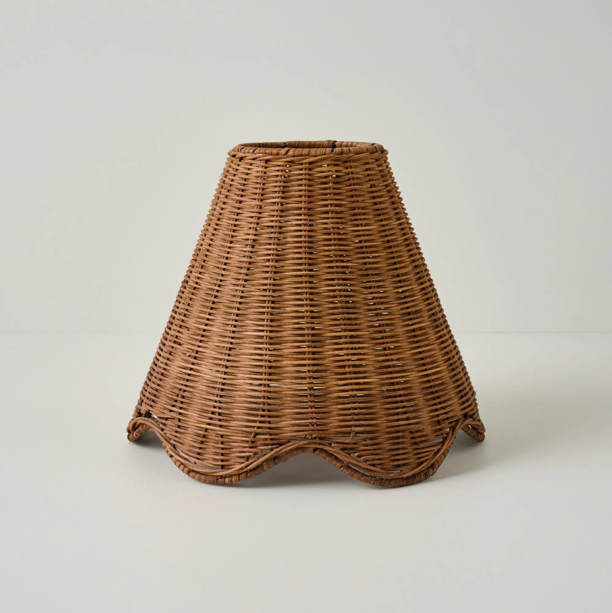 VND6475 StyleCraft Home Collection Rattan Scallop Shade