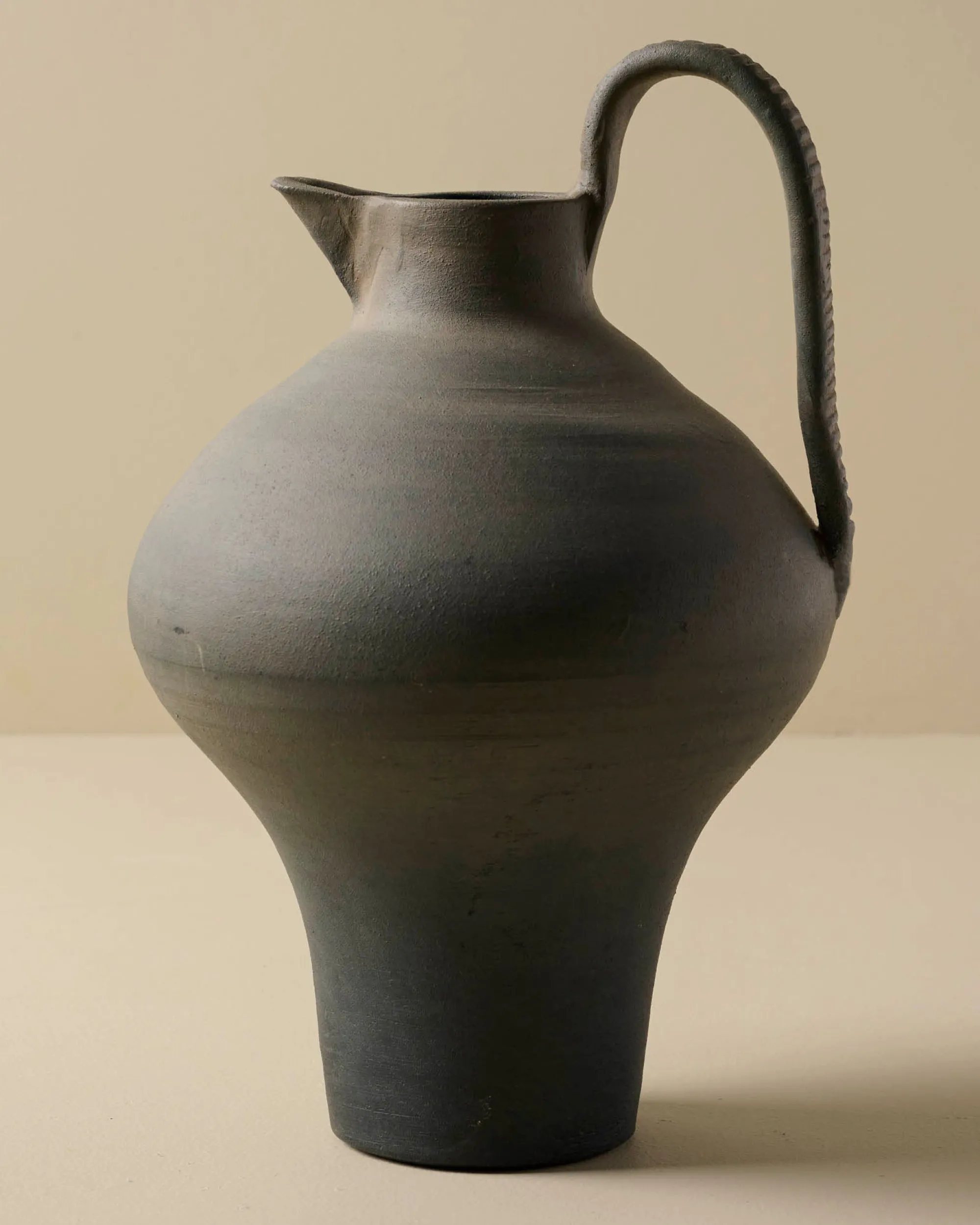 VND0158 Accent Decor Ravine Black Ceramic Jug