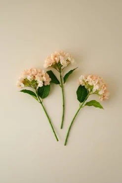 VND0078 K & K Interiors, Inc. Real Touch Hydrangea Bundle