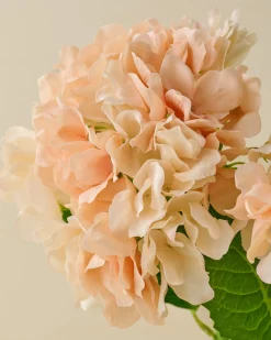 VND0078 K & K Interiors, Inc. Real Touch Hydrangea Bundle