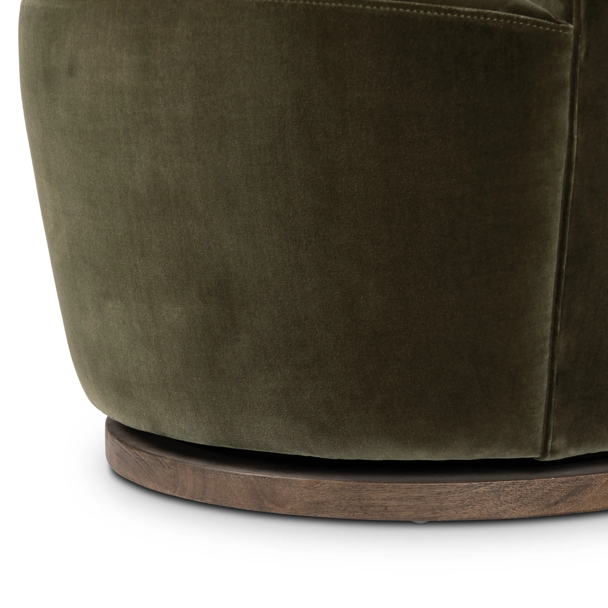 VND6200 Four Hands, LLC Rose Swivel Chair