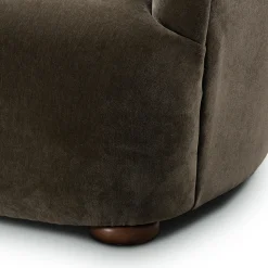 VND6200 Four Hands, LLC Ruby Chair