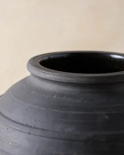 VND7005 Ganesh Creations Rustic Black Hand-Made Vase