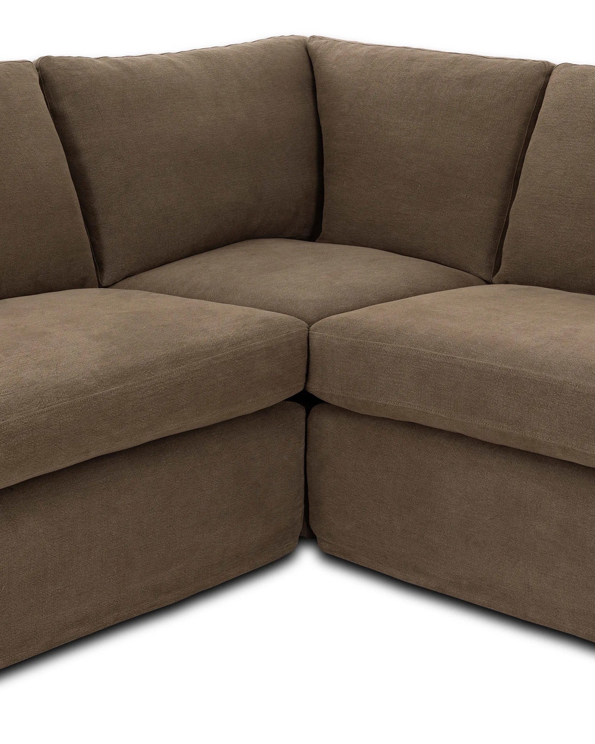 VND6200 Four Hands, LLC Sabine Three-Piece Sectional