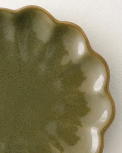 VND7018 Makerspalm, LLC Sage Scalloped Edge Coaster Set of Four