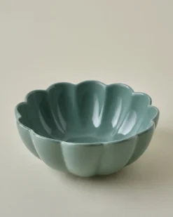 Magnolia Seagrass Scalloped 4-Piece Place Setting