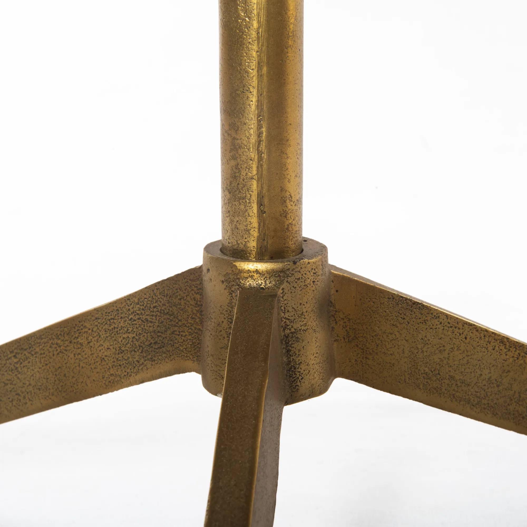 VND6200 Four Hands, LLC Selena End Table