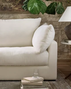 VND8096 CODA MX INC Serene Sofa