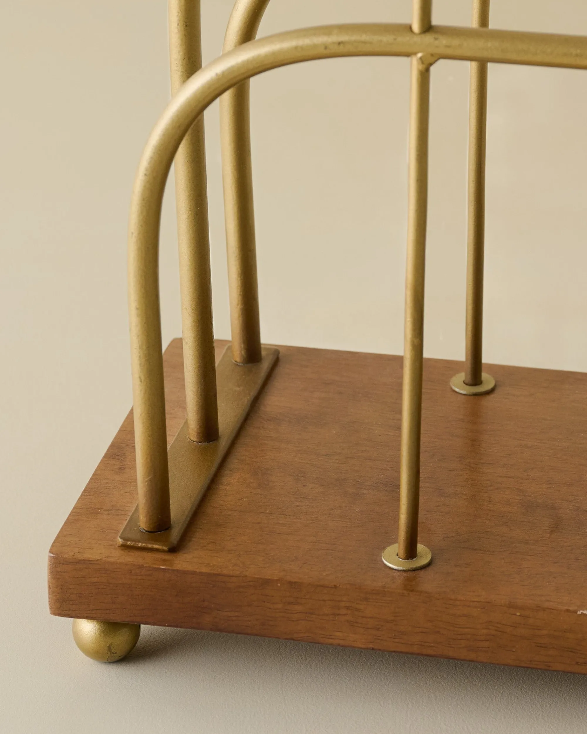 VND7974 Guru Creations Short Antique Brass and Wood Media Stand