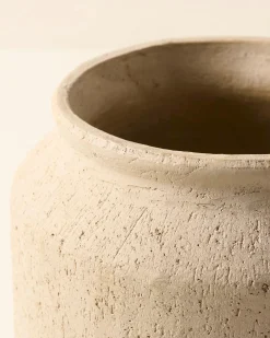 VND6562 Chaozhou Highland Crafts Company Ltd Small Textured Adrienne Vase