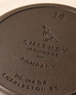 VND6687 Smithey Ironware Company Smithey No. 14 Dual Handle Skillet